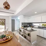فيلة Milos Lifestyle H27