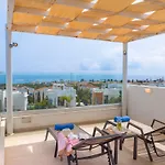 Milos Lifestyle H27 فيلة